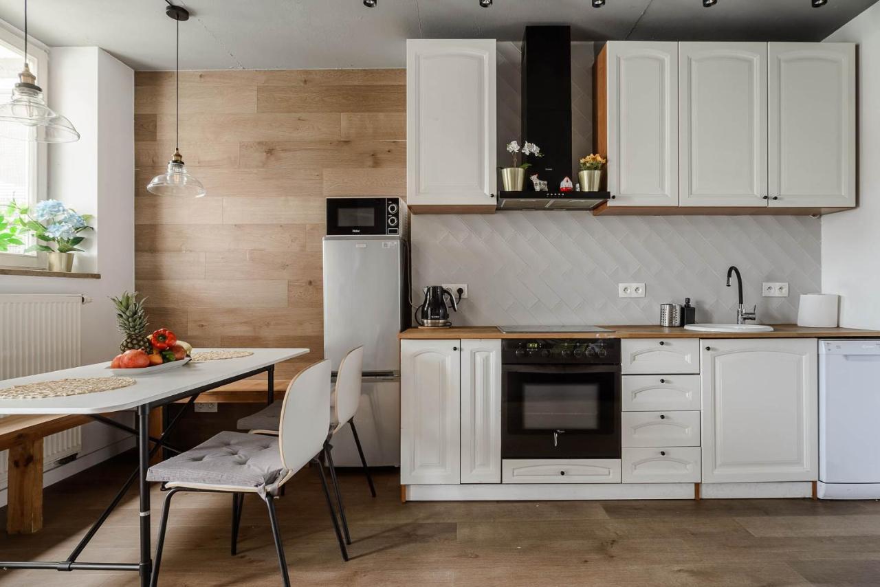 Stylish Apartment In The City Center Of Warszawa Exteriör bild