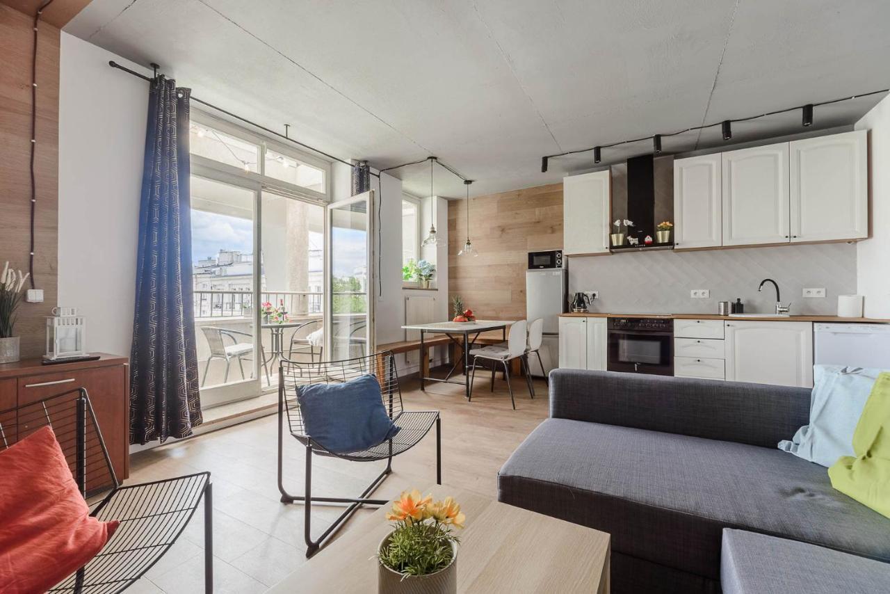 Stylish Apartment In The City Center Of Warszawa Exteriör bild