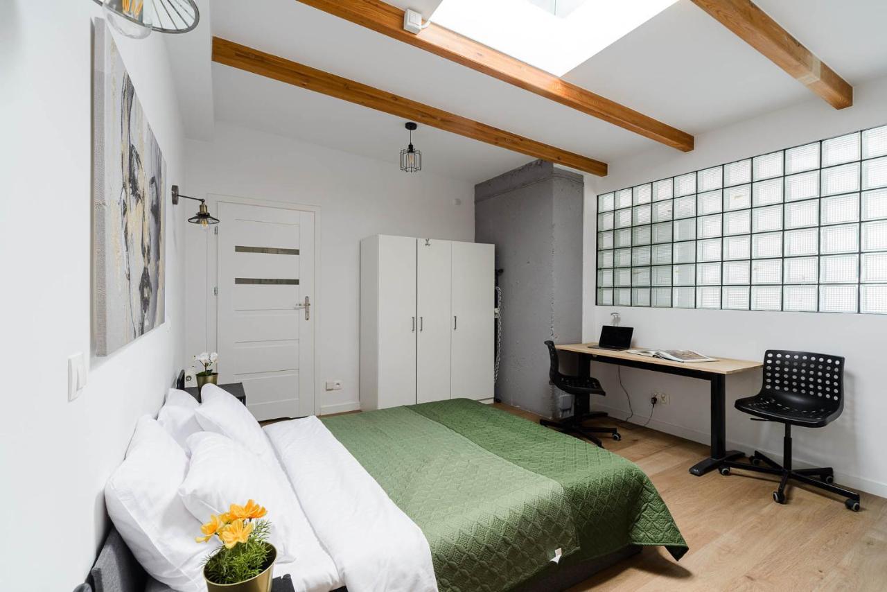 Stylish Apartment In The City Center Of Warszawa Exteriör bild