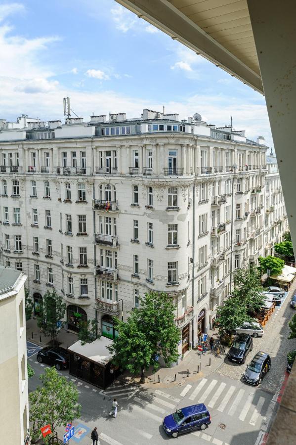 Stylish Apartment In The City Center Of Warszawa Exteriör bild